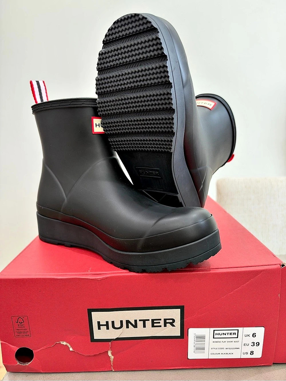 Hunter Play Short Boot Women's Black Boots US 8 NWT